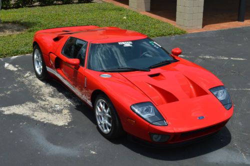2005 ford gt coupe  only 379 miles like new