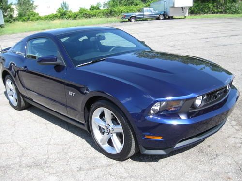 2011 ford mustang gt 5.0 kona blue automatic low miles with modifications clean