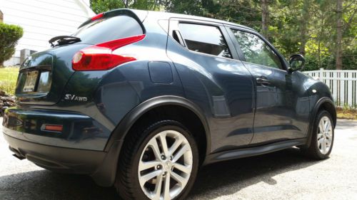 Used Rims For Sale Near Me >> Sell used 2011 Nissan Juke SV Sport Utility 4-Door 1.6L in ... Used Rims For Sale Near Me >> Sell used 2011 Nissan Juke SV Sport Utility 4-Door 1.6L in ...