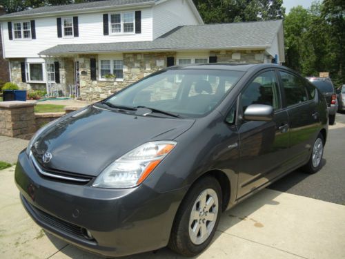 2008 toyota prius  54k miles leather navi back up cam new tires