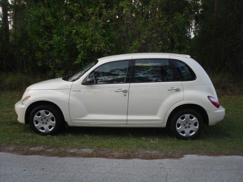 2006 chrysler pt cruiser automatic very clean runs and drives excellent