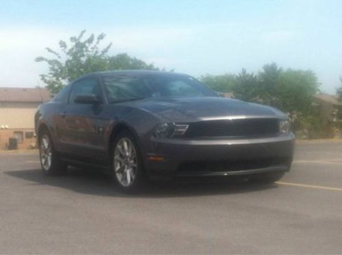 2011 ford mustang premium coupe