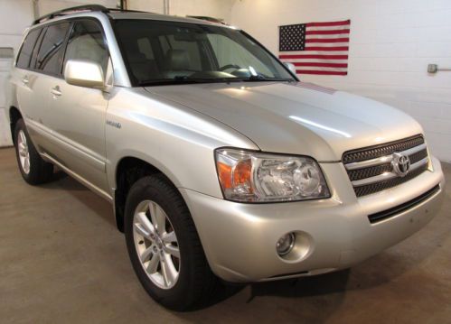 Beautiful highlander hybrid limited 4wdi navigation leather sunroof clean title