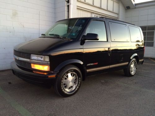 1995 chevy astro extended awd * low miles * well kept * low reserve * very clean