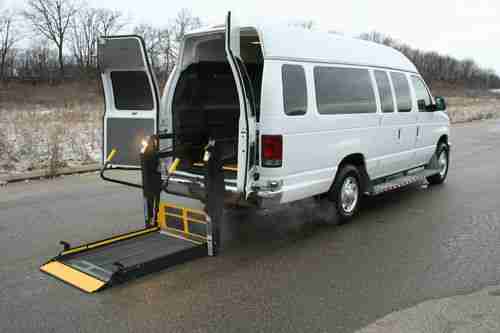 Sell Used 2010 Ford Handicap Accessible Commercial Wheelchair Lift ADA 