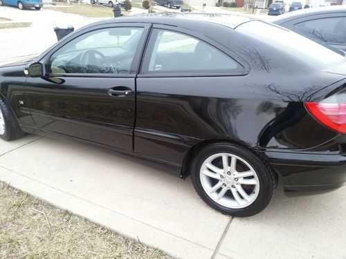 2003 black c-230 sport coupe 2-door with black interior and sunroof