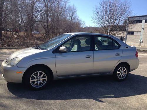 2002 toyota prius * electric/hybrid * 50+mpg * extra clean * no reserve