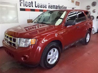 No reserve 2010 ford escape xls, 2,5l,fwd, 1 owner off corp.lease