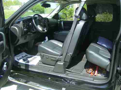 Sell used 2011 Chevrolet Silverado 2500 HD Duramax LOW ... Sell used 2011 Chevrolet Silverado 2500 HD Duramax LOW ...