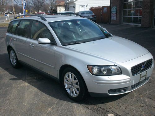 2006 volvo v50 t5 turbo flood salvage repairable builder project nice