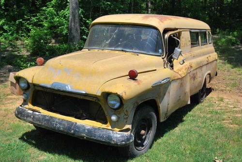 No reserve - 1957 chevy gmc panel wagon van suburban project - 99% original