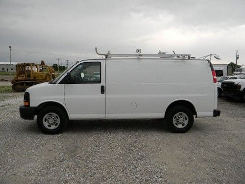 Chevy express 2500 cargo van work utility 1-owner fleet maintained