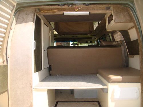 Sell used ***** 2002 FORD ECONOLINE SPORTSMOBILE 4X4 ...