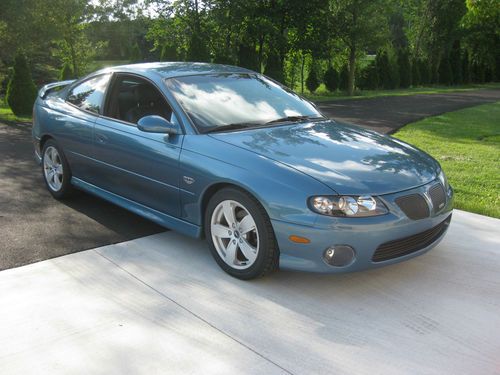 2004 pontiac gto  coupe 2-door 5.7l