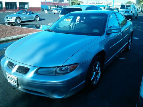 2002 pontiac grand prix gt sedan 4-door 3.8l  / low mileage / bose speakers