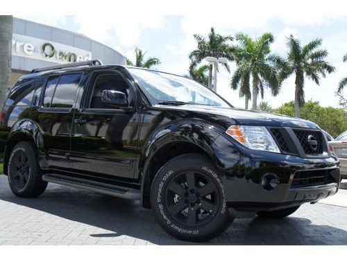 2012 nissan pathfinder s rear wheel drive,1 owner,clean carfax,south florida!!!
