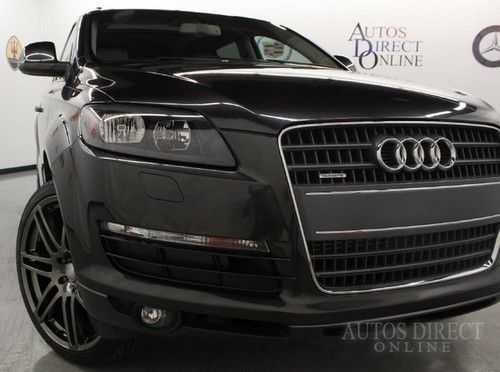 We finance 07 quattro awd pano roof leather heated seats 3rd row cd changer 3.6l