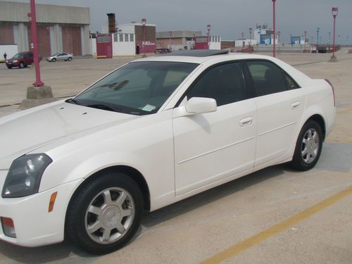 2003 cadillac cts sport  low miles  fully loaded fully serviced 4new tires mint