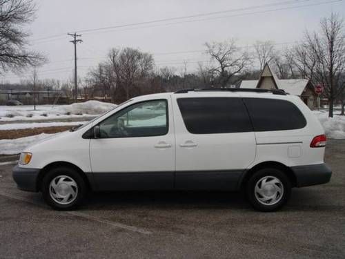 2001 toyota sienna le mini passenger van 5-door 3.0l