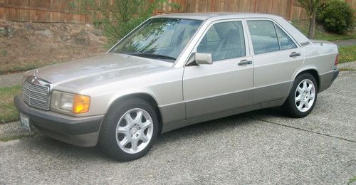 1993 mercedes benz 190e two-owner 150k excellent condition