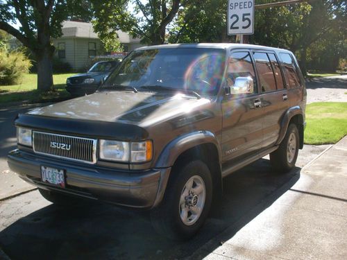 1995 isuzu trooper se