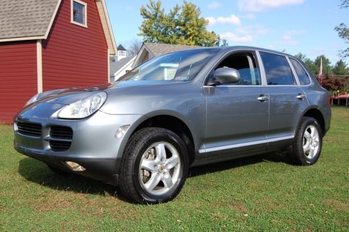 Very clean one owner 2004 porsche cayenne s, v8 4.5 l  auto/tiptronic navigation