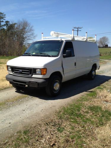 &#039;05 ford e-250 work van. 143k and ready to go to work.