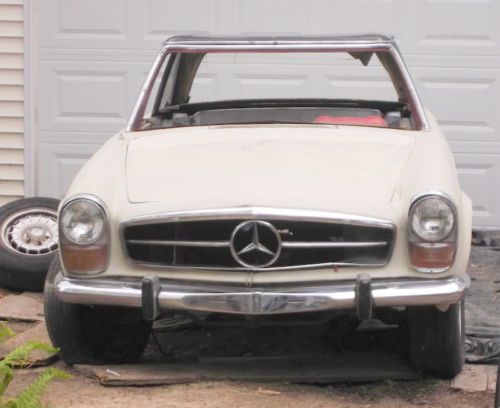 1969 mercedes 280sl rolling chassis with hardtop -grille - lights - solid frame