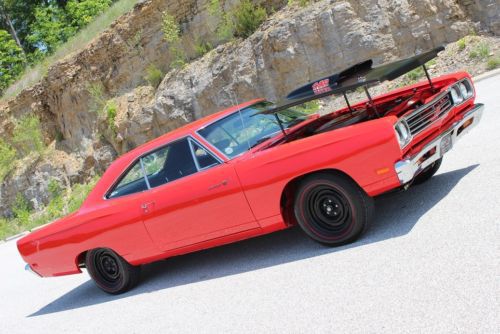 Road Runner Auto Sales >> Sell new 1969 Plymouth Road Runner 440, Six Pack, PS, SHOW ... Road Runner Auto Sales >> Sell new 1969 Plymouth Road Runner 440, Six Pack, PS, SHOW ...