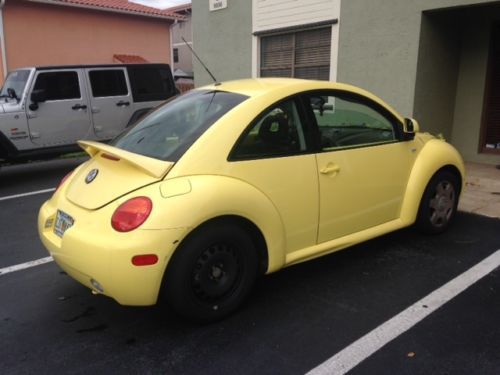 2000 volkswagen beetle gls - automatic - ice cold air - very nice vehicle