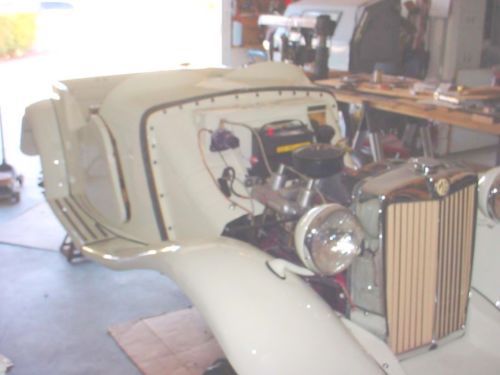 1953 MG TD - Ivory Exterior - Red Interior - Matching Numbers - LOW milage, image 5