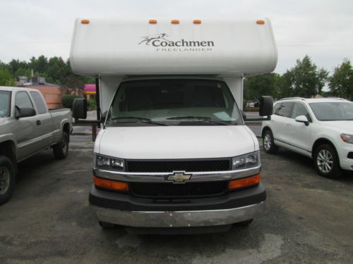 Coachmen Camper 2011 Chevrolet Express 3500 Base Cutaway Van 2-Door 6.0L, US $39,000.00, image 2