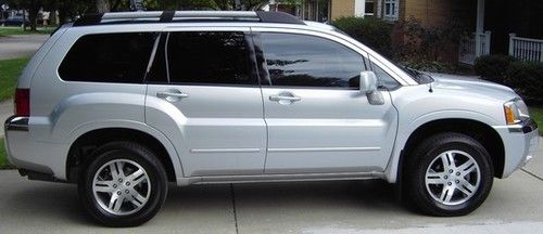 2004 mitsubishi endeavor xls - awd, leather, power moon roof - in great shape!