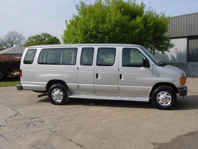 Buy used DIESEL FORD E350 15 PASSENGER 