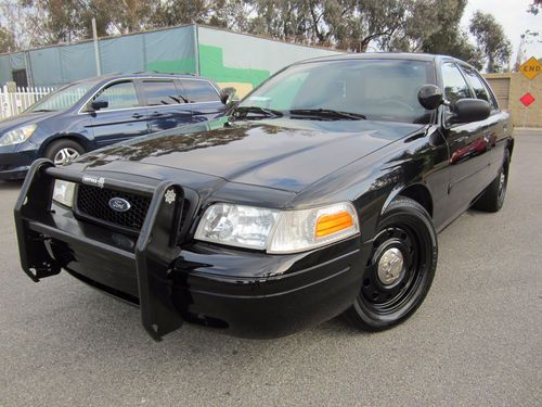 2006 ford crown victoria police interceptor in great running conditions &amp; shape