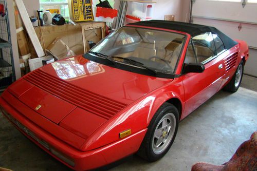Ferrari mondial cabrolet, 1988