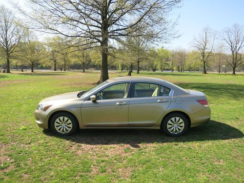 2008 honda accord lx-p in great condition,super low mileage - only 28k .