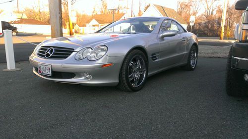 Beautiful 2005 sl500 - all service up to date!