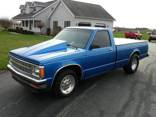 1988 s-10 long bed very radical, electric blue, 388 chevy aluminum heads look!!!