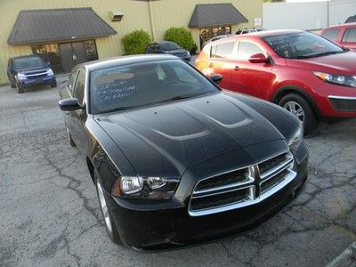 2012 Dodge Charger Only 5200 miles!, image 1