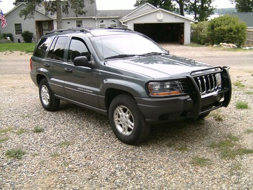 Jeep grand cherokee laredo 4 dr suv automatic gasoline 4.0l 4x4