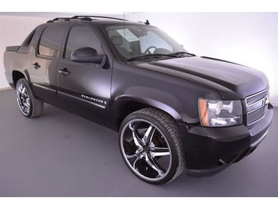 Traction abs crew cab cd cruise tinted heated leather tow fog lights we finance