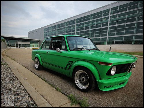 Wild widebody turbo 02, porsche signal green, bbs rs, 5 speed, awesome build!