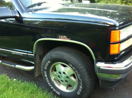 Buy used 1995 GMC Yukon SLT Sport Utility 2-Door 5.7L in ... Buy used 1995 GMC Yukon SLT Sport Utility 2-Door 5.7L in ...