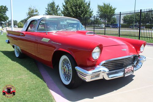1957 ford thunderbird / roadster 2 tops / 312 ci