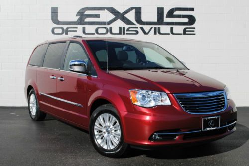 2013 chrysler town &amp; country with power chair and lift