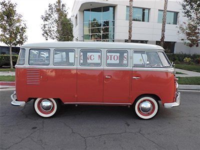 1961 volkswagen bus / restored / owned in california / great color combo / vw