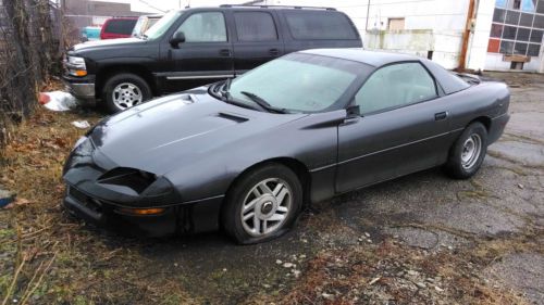 1993 chevy camero 228.635 miles have key no battery no start