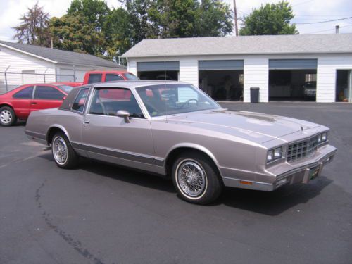 1984 chevy monte carlo very nice low miles !!