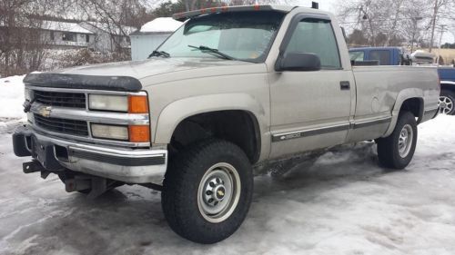 2000 chevrolet k3500 4x4 1 ton diesel truck with fisher plow